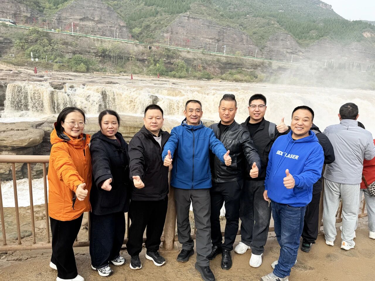微信圖片_2025-10-27_160355_786.jpg